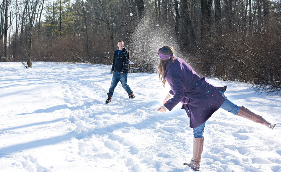 What Does It Mean To Dream Of A Snowball Fight Dream Glossary