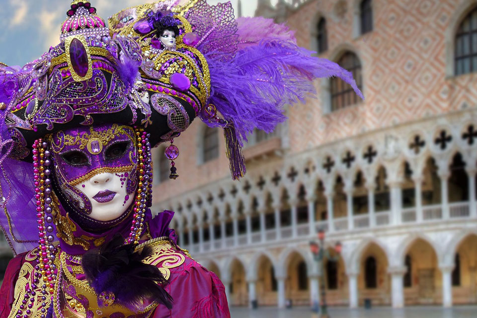 To Dream About Carnival – Meaning and Symbolism | Dream Glossary