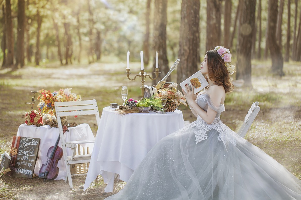 Dream of wearing a wedding clearance dress